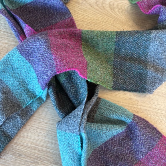 Foxford‎ lambswool striped colorblock fringe men's winter scarf - Picture 4 of 6